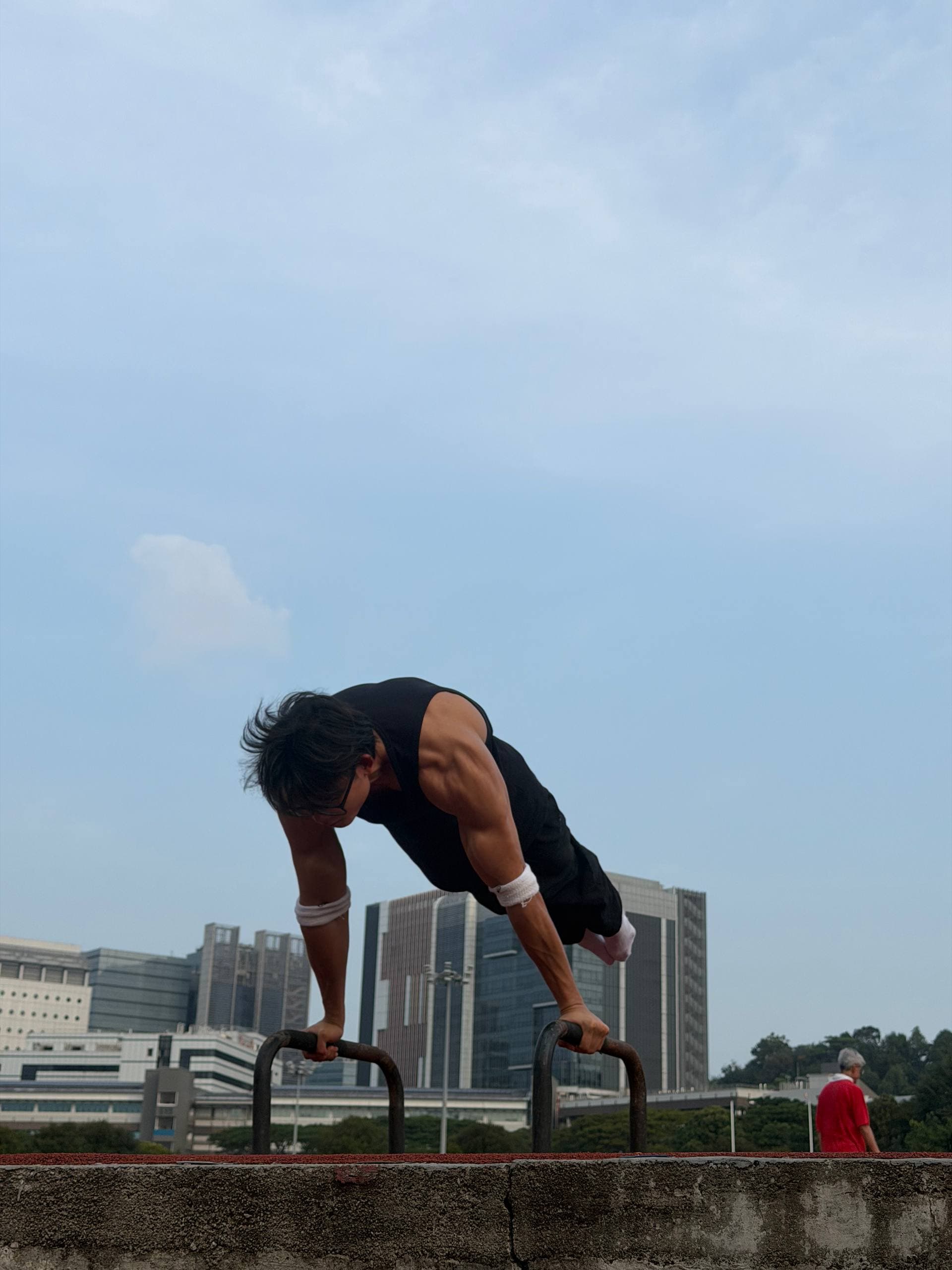 Rayyan holding a planche